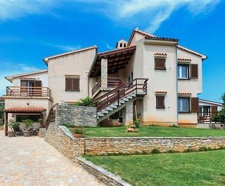 Apartment Olive Tree Medulin Exterior foto